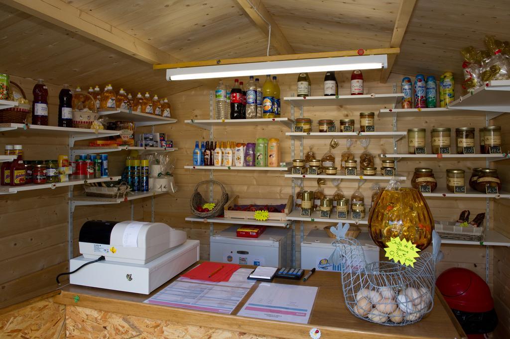 Le Bourdieu Hotel Durfort  Екстериор снимка